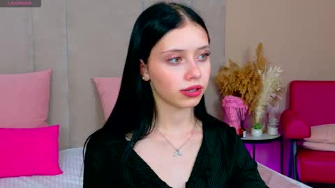 Olivia online show from September 11, 5:35 pm