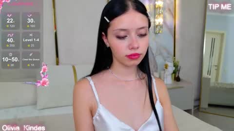 Olivia online show from September 19, 5:02 pm