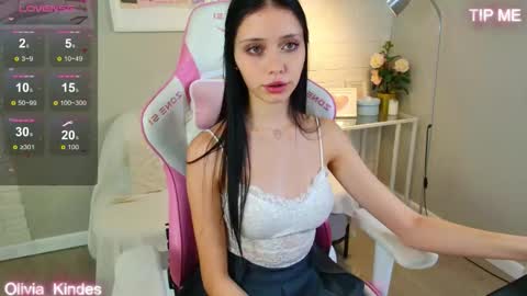 Olivia online show from October 20, 5:35 pm