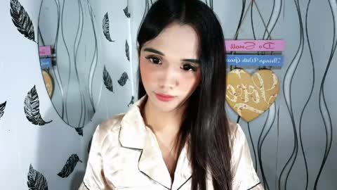 NICOLE online show from June 2, 7:05 pm