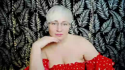 Kelly online show from May 24, 10:31 am