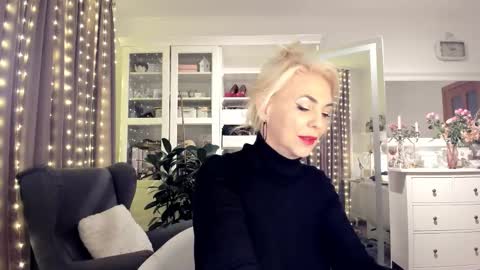 ollalla7 online show from February 19, 8:16 pm