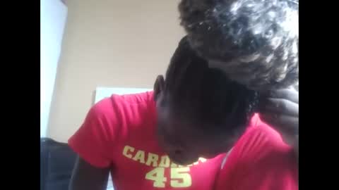 olwami4 online show from April 5, 8:22 am