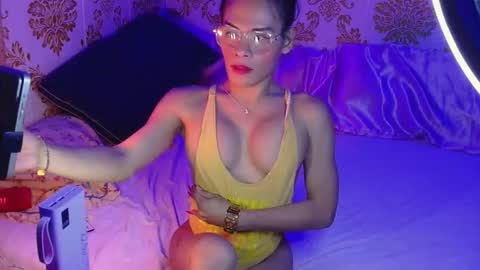 omecalicious451461 online show from May 5, 10:18 pm