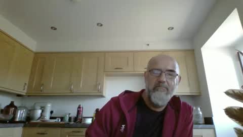 Snapshot of omegaspace666 chatting on April 30, 3:51 pm omegaspace666 online show from April 30, 3:51 pm