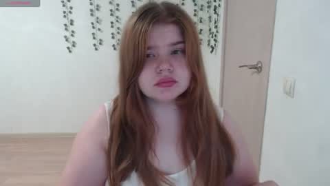 Snapshot of omellyoo chatting on July 19, 7:28 pm MellY online show from July 19, 7:28 pm