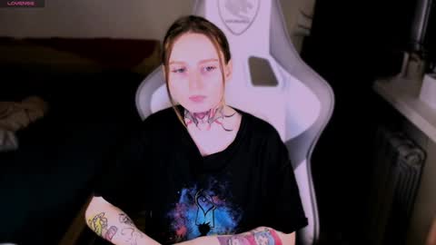 on_yxxx online show from December 4, 4:16 pm