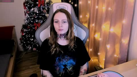 on_yxxx online show from January 25, 1:19 pm