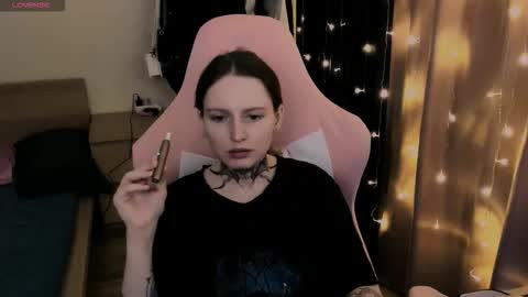 on_yxxx online show from November 4, 8:30 pm