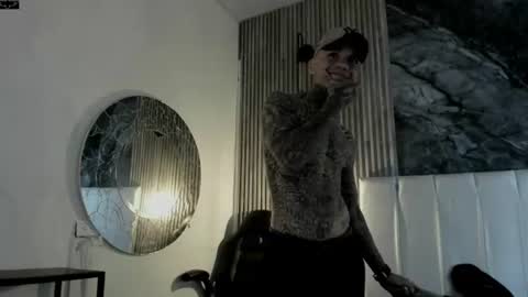     ... online show from July 3, 8:48 pm
