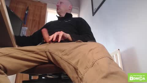 one balled wonder online show from March 10, 7:24 am