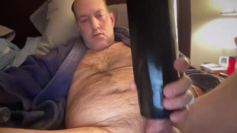 onebigcock4you2 online show from December 4, 2:09 am