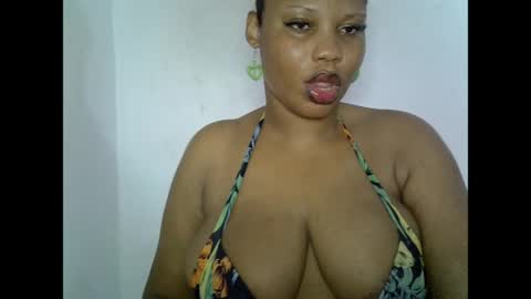 oneofdbestchubbygaloncb online show from May 7, 3:17 pm