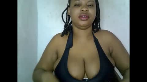 Snapshot of oneofdbestchubbygaloncb chatting on July 1, 3:08 am oneofdbestchubbygaloncb online show from July 1, 3:08 am