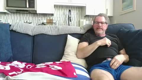 Snapshot of oneoften1000 chatting on February 21, 7:59 pm couple mature milf bigboobs curvy mommydaddy online show from February 21, 7:59 pm