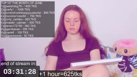 only_sarah1 online show from June 25, 9:41 pm