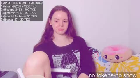 only_sarah1 online show from July 15, 10:37 pm