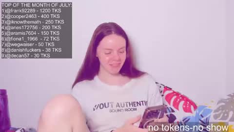 only_sarah1 online show from July 24, 9:24 pm