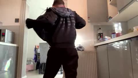 onlyloveyoutwice2016 online show from April 13, 5:51 pm