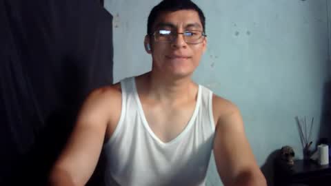 oomaurooo online show from June 9, 8:31 pm