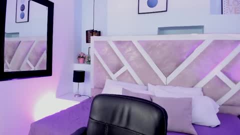 Miss Guzman  online show from May 26, 3:46 am
