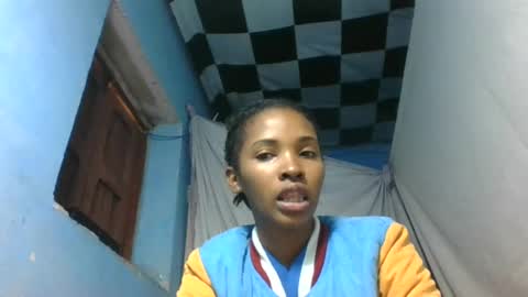 orianie064 online show from July 4, 7:47 am
