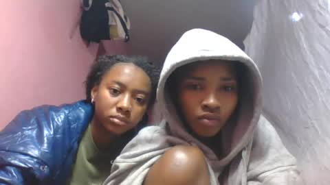 orianie064 online show from August 3, 3:05 am