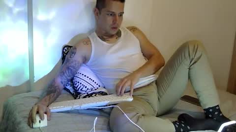 Orienzo online show from February 28, 4:13 am