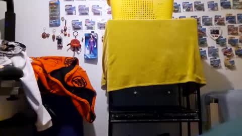 orlandovilla48 online show from December 17, 9:32 pm