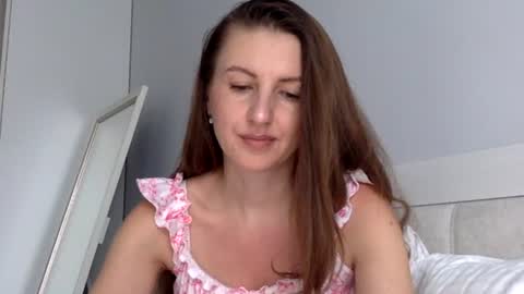 orvaline online show from June 21, 5:04 pm