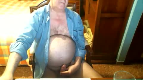 Oscar online show from April 8, 3:23 pm