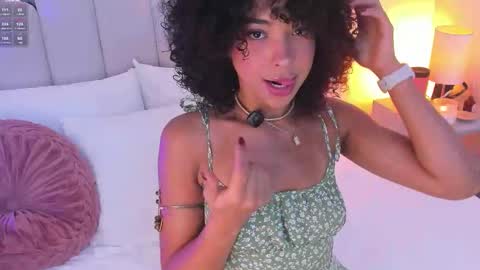 Oshun  online show from November 10, 12:48 pm