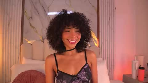 Oshun  online show from January 7, 12:07 pm