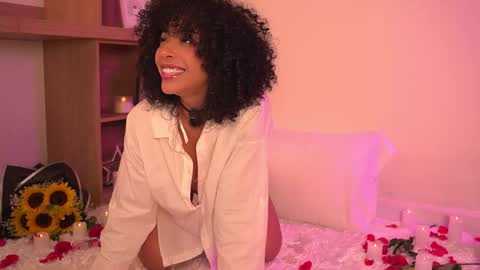 Oshun  online show from February 14, 1:19 pm