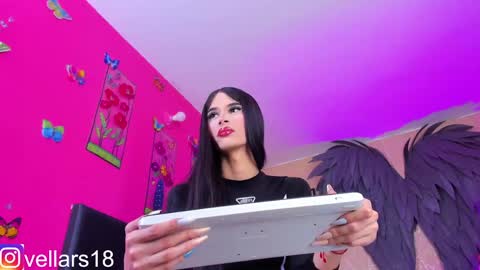 vella online show from January 2, 5:39 pm