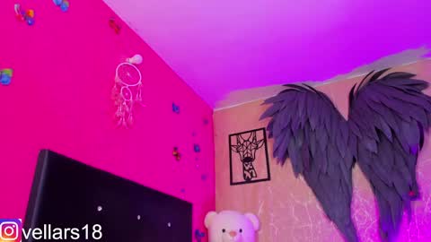 vella online show from February 23, 8:00 pm