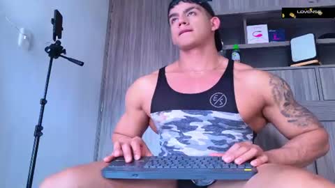 Oskar Ford NEW ACCOUNT online show from June 16, 8:22 pm
