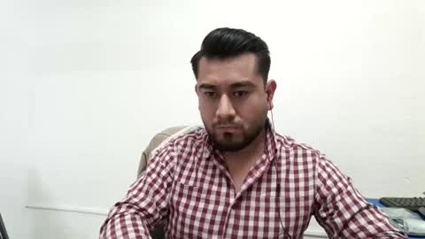 oskregal online show from February 24, 9:35 pm