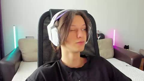 Ostin online show from February 12, 4:40 am