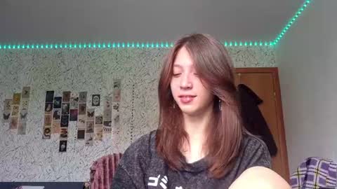 oteliabuysse online show from July 21, 9:22 am