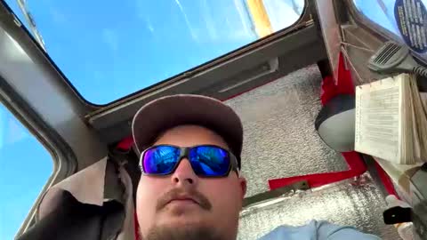 Snapshot of outoftown673 chatting on November 13, 4:06 pm outoftown673 online show from November 13, 4:06 pm