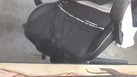 Snapshot of owax23 chatting on March 13, 2:23 pm owax23 online show from March 13, 2:23 pm