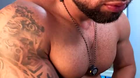 Snapshot of owenmaximus814 chatting on June 16, 6:43 pm Maximus Owen online show from June 16, 6:43 pm