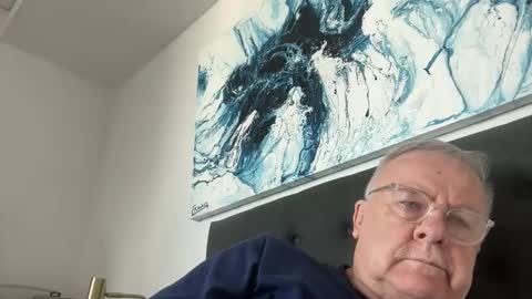 ozhairybearxxxx online show from June 5, 2:07 am