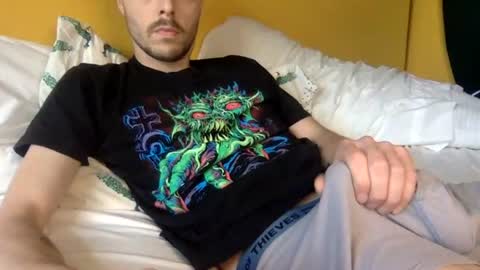 paintdude424 online show from June 20, 6:22 pm