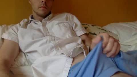 paintdude424 online show from August 4, 11:40 pm