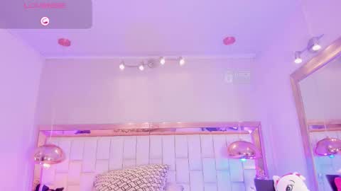 Palmer  online show from March 17, 9:07 pm