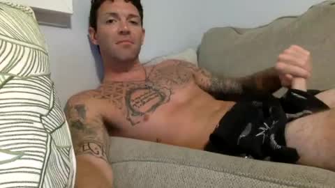 palmflacco online show from June 19, 5:34 am