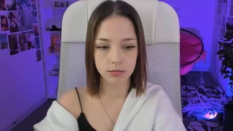 Pam online show from December 22, 3:31 pm