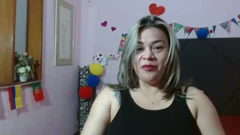 Snapshot of pamela_echeverria chatting on July 16, 11:27 am pamela_echeverria online show from July 16, 11:27 am